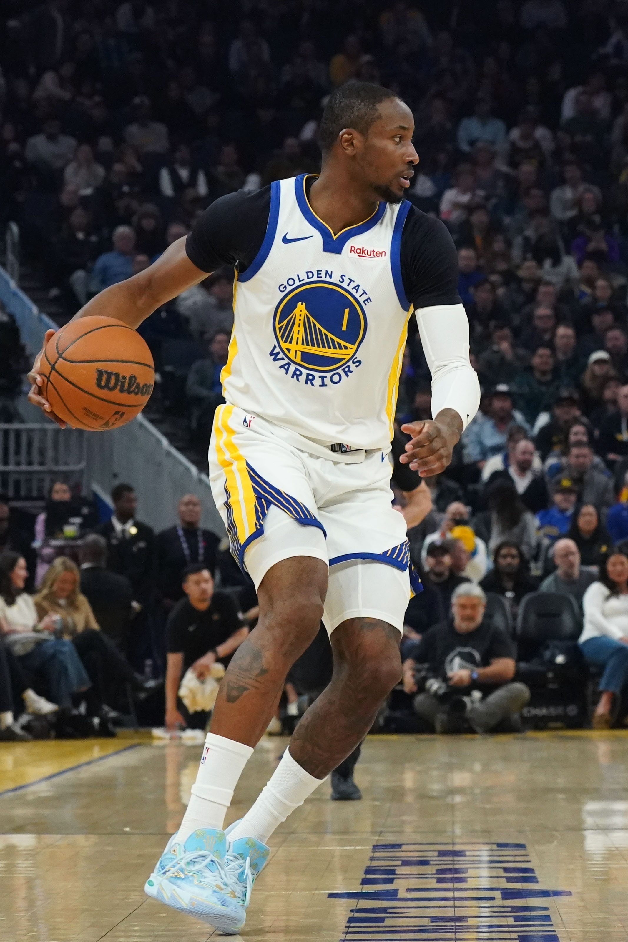 开云体育登录入口-老马丁：库明加一直都像昨天那样打球 科尔为何其他时间就不给上