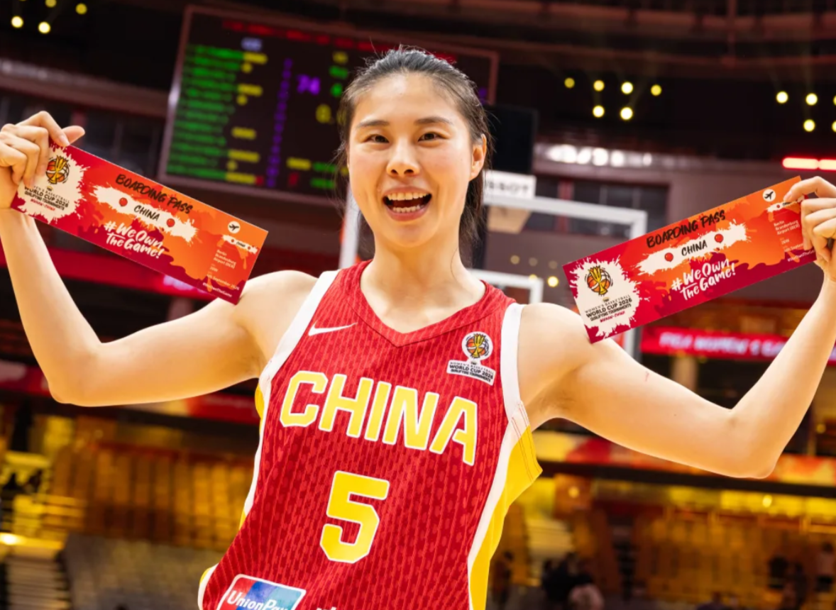 开云体育下载-女篮31岁王牌状态神勇!3外援阵容仍上双在场+20:宫鲁鸣慧眼识珠